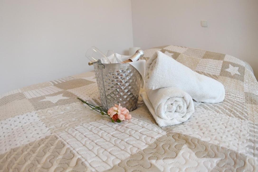Marinas Rewa Bed & Breakfast ภายนอก รูปภาพ