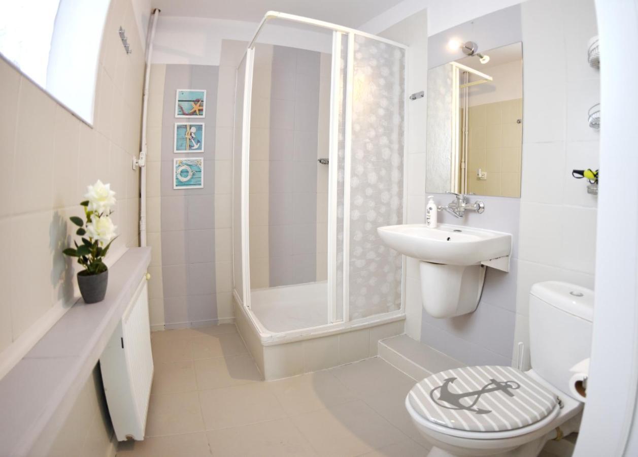 Marinas Rewa Bed & Breakfast ภายนอก รูปภาพ