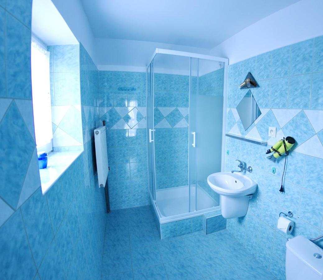 Marinas Rewa Bed & Breakfast ภายนอก รูปภาพ