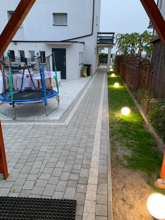 Marinas Rewa Bed & Breakfast ภายนอก รูปภาพ