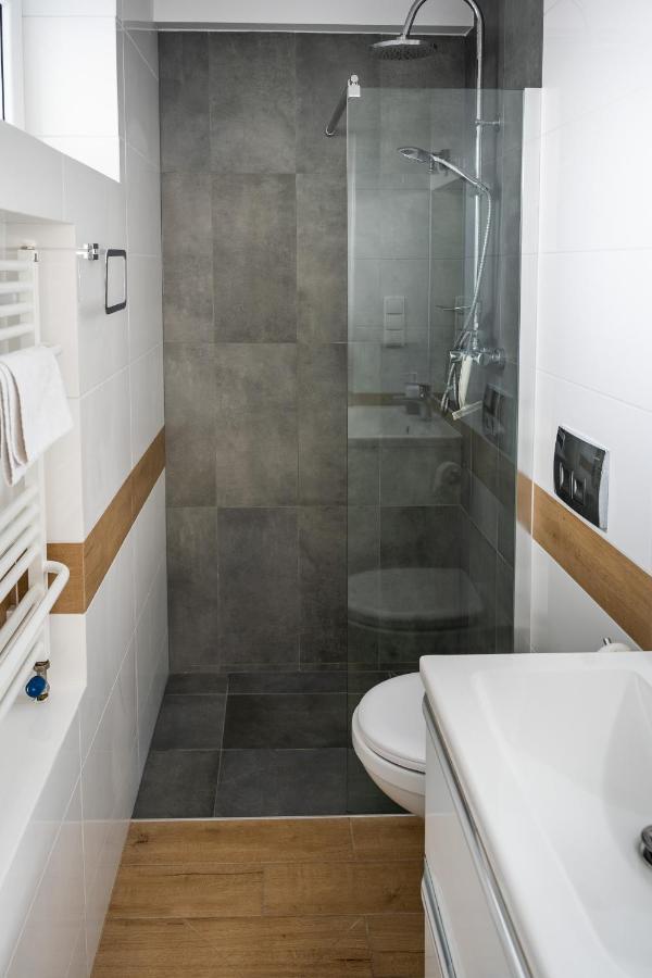 Marinas Rewa Bed & Breakfast ภายนอก รูปภาพ