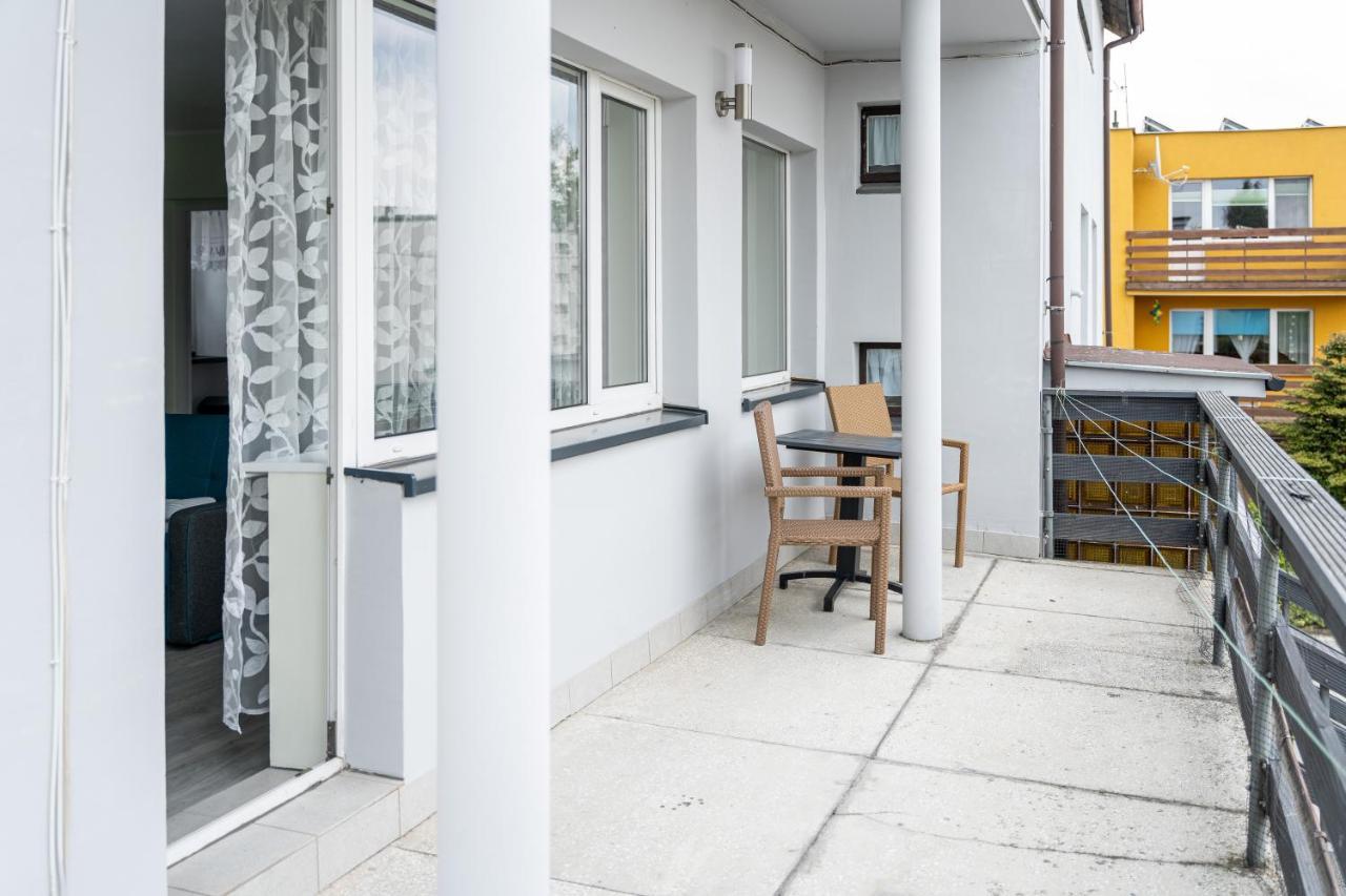Marinas Rewa Bed & Breakfast ภายนอก รูปภาพ
